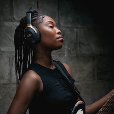 Spark NEO | Wireless Smart Guitar Headphones | Positive Grid image 7