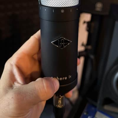 Universal Audio Sphere LX Large Diaphragm Modeling Microphone 2023 - Present - Black image 1