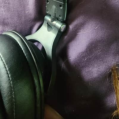 OneOdio OneOdio Fusion A71 Wired Over-Ear Headphones Late 2019 - Red/Black image 5