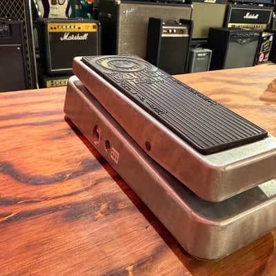 Dunlop ZW45 Zakk Wylde Signature Cry Baby Wah image 2