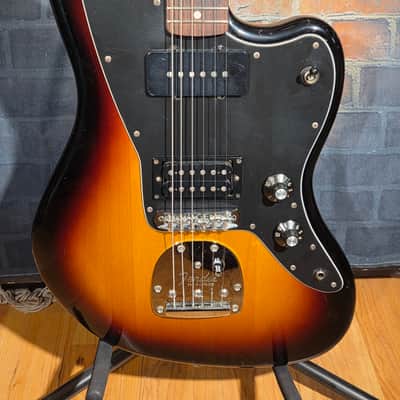 Fender Blacktop Jazzmaster HS 3-Color Sunburst image 4