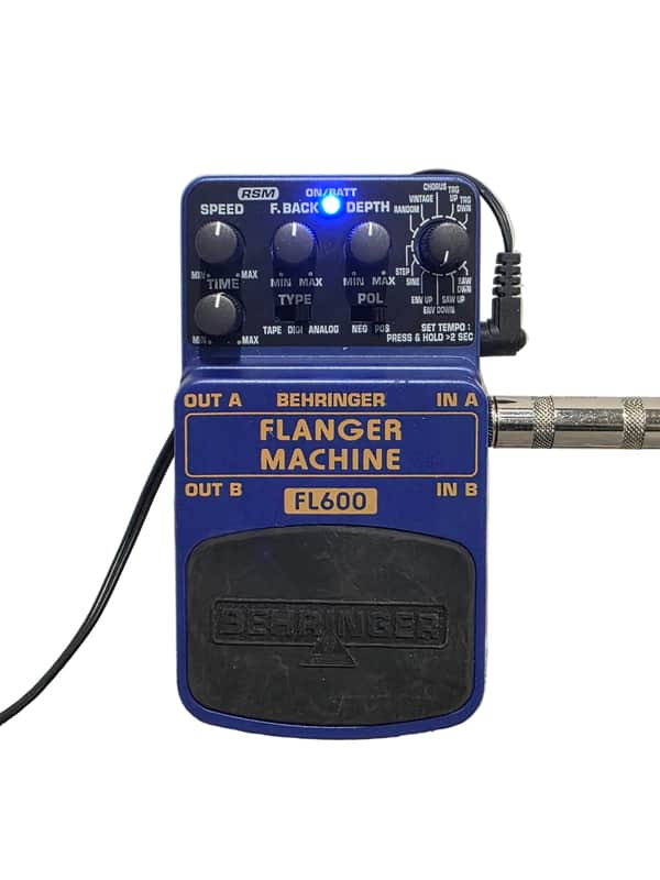 Behringer FL600