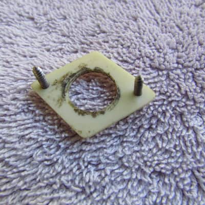 Harmony/Silvertone Switch Plate 50's/60's White Plastic With Original Screws Genuine Vintage Part image 3