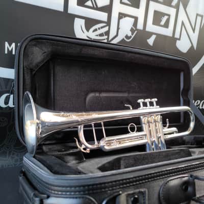 S.E. Shires TRQ10S Series Silver Trumpet - professional image 12