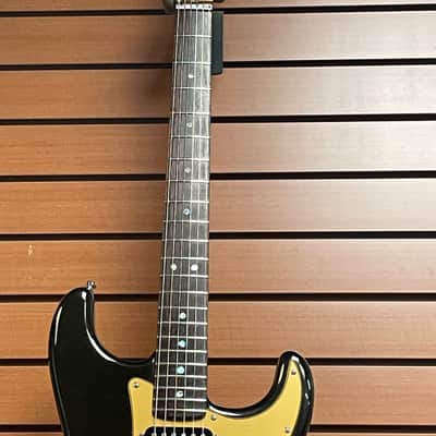 Fender American Deluxe Fat Stratocaster HSS with Rosewood Fretboard in Montego Black 2004 w/OHSC image 3