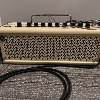 【極美品】YAMAHA THR10II Yamaha THR10II Amplifier | Electric Violin Shop
