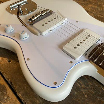 Fender Japan Limited Edition Blanc Jazzmaster Hybrid II MIJ Japan Domestic Only Model 2025 Satin White image 10