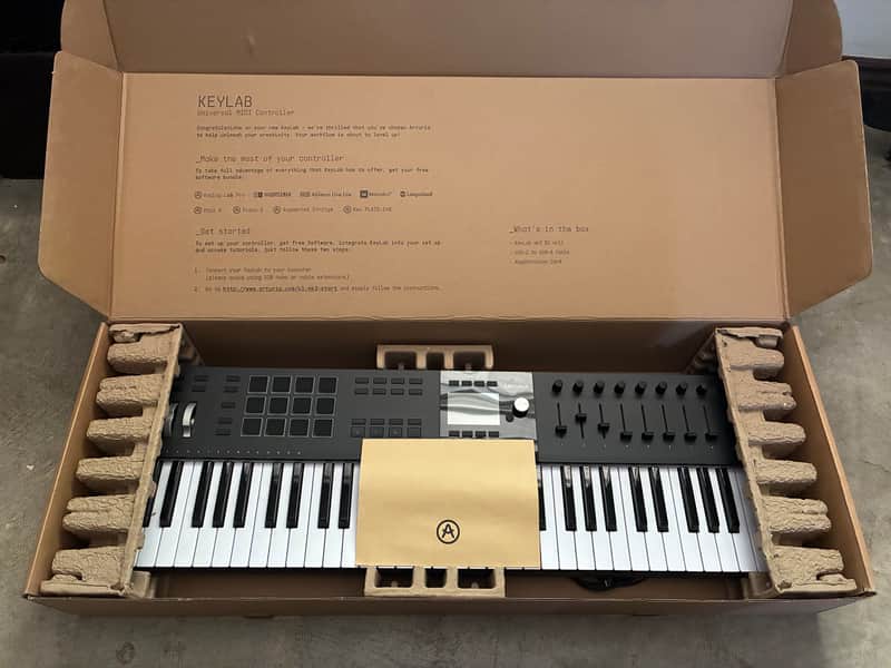 Arturia KeyLab 61 MkIII MIDI Controller 2024 - Present - Black image 1