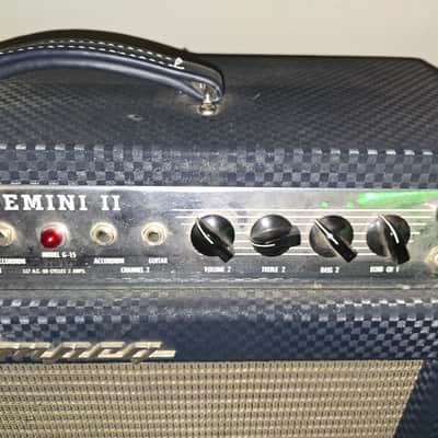 Ampeg G-15 Gemini II 2-Channel 30-Watt 1x15" Guitar Combo 1965 - 1968 - Blue image 3