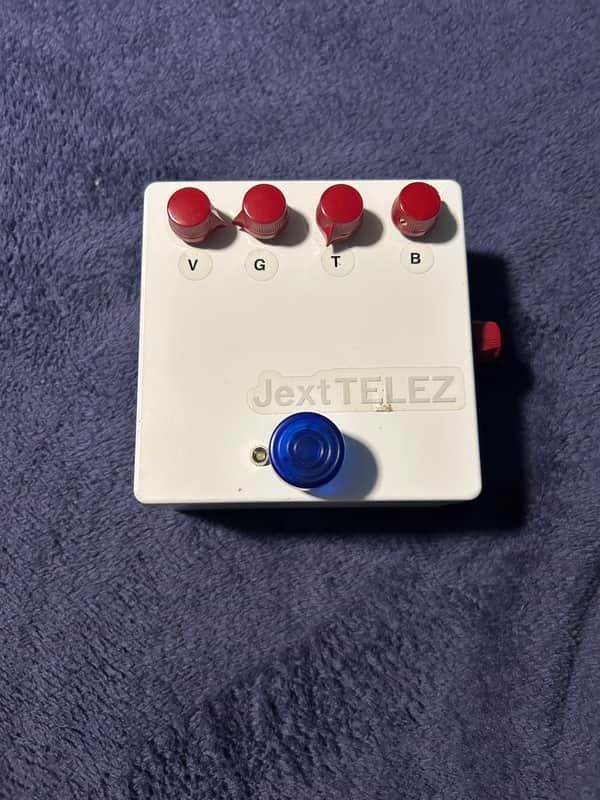 Jext Telez White Pedal V2 2017 - 2019 - White with Red Knobs image 1