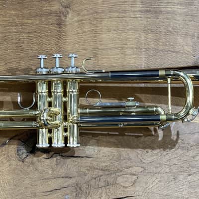 Yamaha YTR432OEG Trumpet image 3