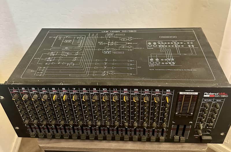 Roland M-160 16-Channel Line Mixer 1990s - Black image 1