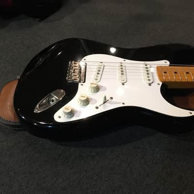 FENDER JAPAN　ST57 No.031926 1988-1989 Fender Japan ST57-480 BLK/M MADE IN JAPAN