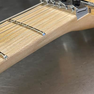 Charvel San Dimas 2010 - Jescar EVO Gold Frets - MIJ image 19