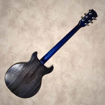 Gibson Les Paul Special Tribute DC Blue Satin CUSTOMIZED image 3