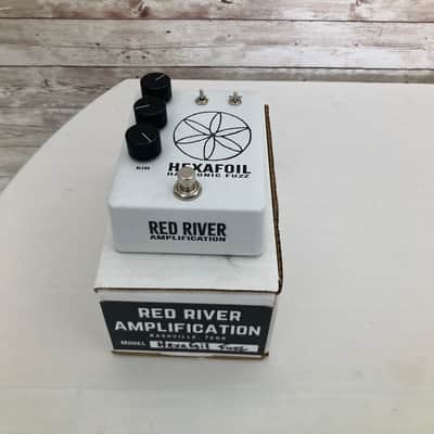 Used Red River Amplification Hexafoil Harmonic Fuzz image 1