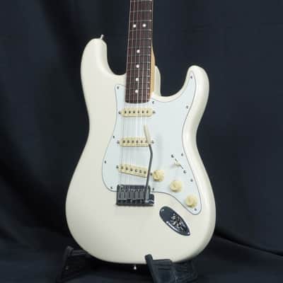 FENDER USA American Artist Series Jeff Beck Stratocaster Olympic White -2024- Olympic White [US24032681] (04/20) image 9