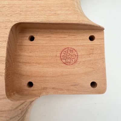 HooDoo Stratocaster Body Alder Unfinished Light hsb6352 image 9