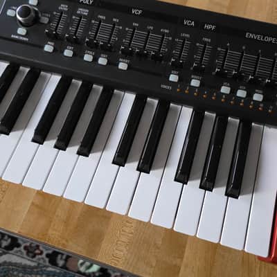 Behringer DeepMind 12 49-Key 12-Voice Polyphonic Analog Synth 2016 - Present - Black image 4