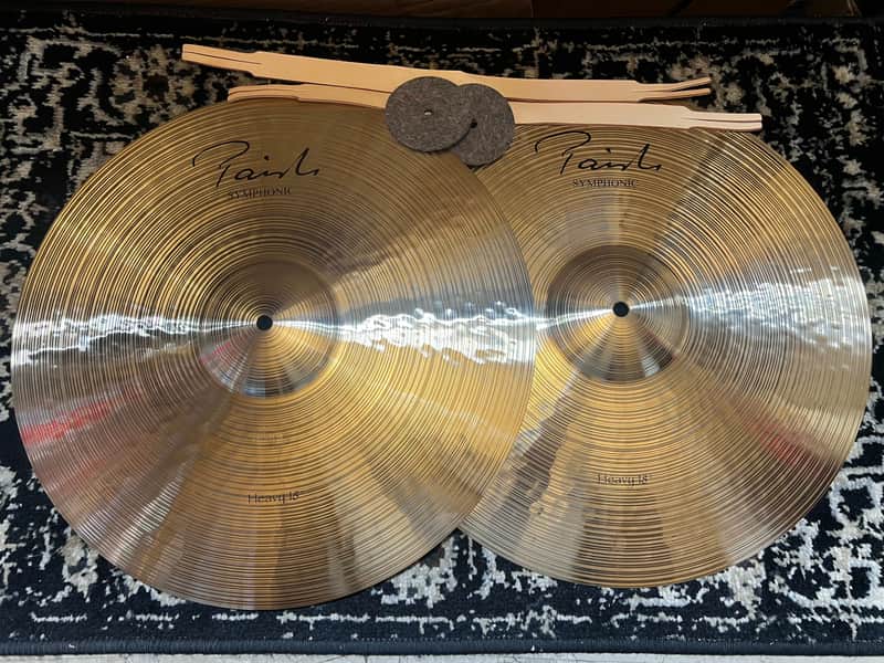 Paiste 18” Signature Symphonic - Heavy Hand Cymbals, Pair image 1