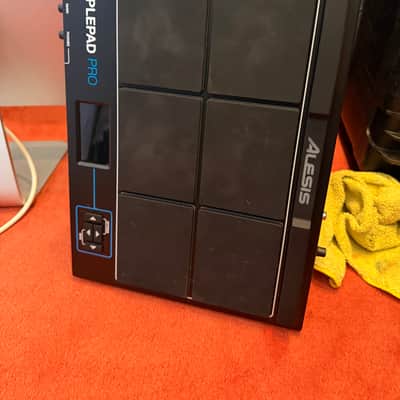 Alesis SamplePad Pro 8-Pad Percussion and Sample-Triggering