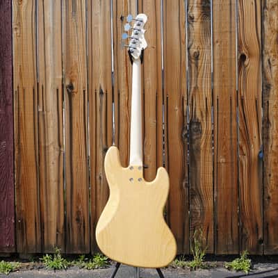 G&L USA Fullerton Deluxe JB MFD Vintage Natural/Maple Neck Left Handed 4-String Electric Bass Guitar w/ Gig Bag (2025) image 3