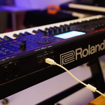 Roland FANTOM-08 88-Key Workstation Keyboard 2022 - Present - Black image 7