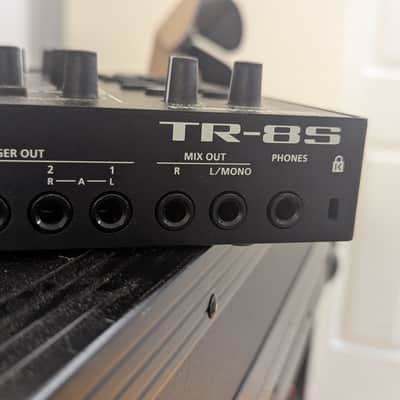 Roland TR-8S AIRA Rhythm Performer image 2