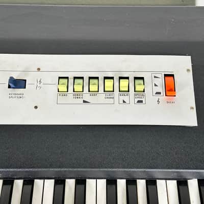 Farfisa Professional Electric Organ Piano 70’s Model 6147 image 6