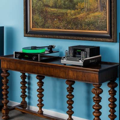 McIntosh XR100 - Floorstanding Speakers (Pair) - NEW! image 7