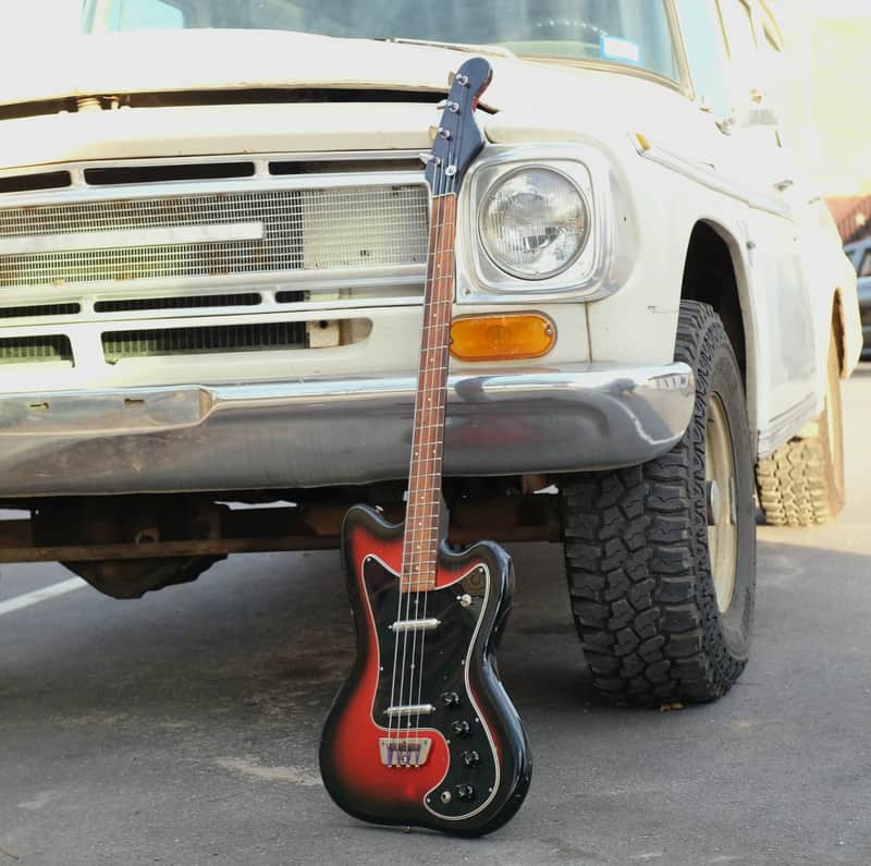 Silvertone Danelectro Bass 1443 1967 - Redburst Long Scale - Good