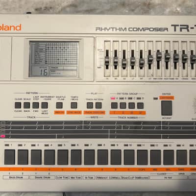 Roland TR-707 Rhythm Composer - White