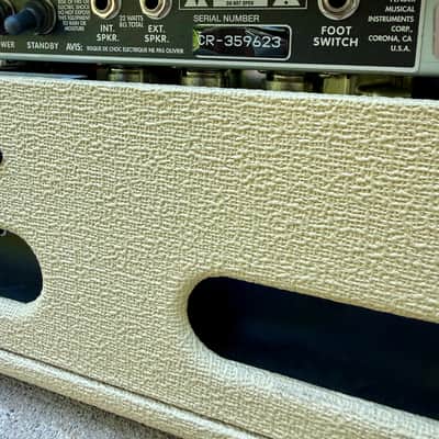 Fender Limited Edition '65 Reissue Deluxe Reverb Head - Blonde 2014–2016 - Blonde image 8