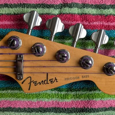 Fender American Precision Deluxe 5 String Early 2000s - White image 2