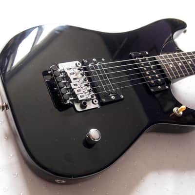 Washburn N-4 Nuno Bettencourt Signature 1995 Black image 2