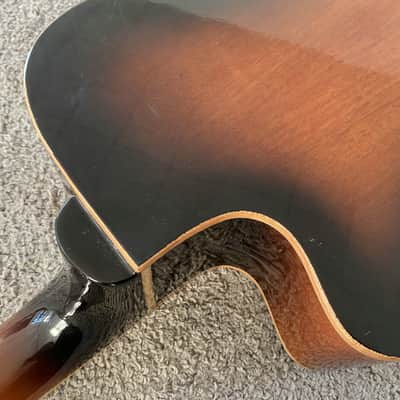 Sunburst Dobro Resonator Guitar, Plywood and Mahogany Body, Maple Neck and Rosewood Fingerboard image 5