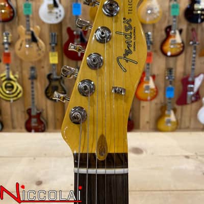 Fender American Professional Classic Telecaster, Rosewood Fingerboard, 3-Color Sunburst image 3