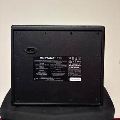 Fender Mustang LT25 25-Watt 1x8" Digital Modeling Guitar Combo 2019 - Present - Black image 2