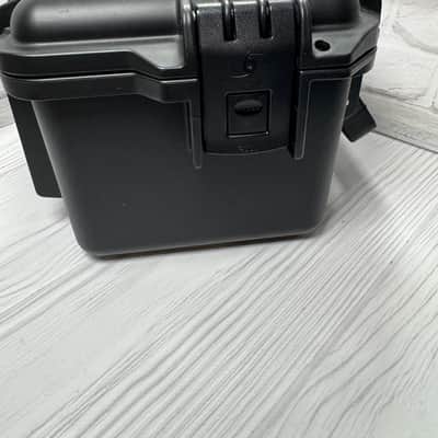 Audeze Case for Headphones image 5