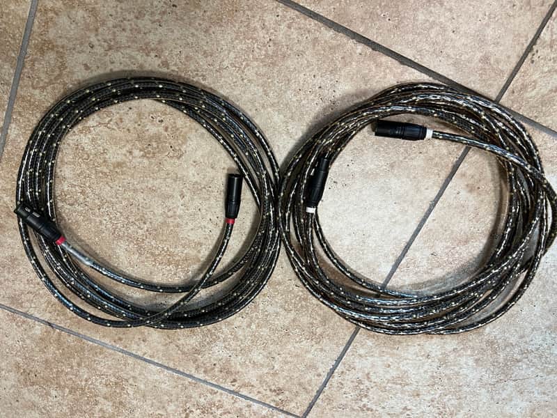 Straight Wire Virtuoso Balanced XLR Interconnect Cables 20 ft. PAIR image 1