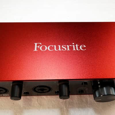 Focusrite Scarlett Solo 3rd Gen USB Audio Interface 2019 - Present - Red / Black image 3