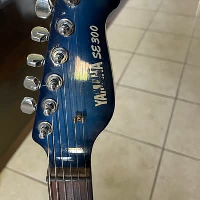 Yamaha SE 300 Blue image 8