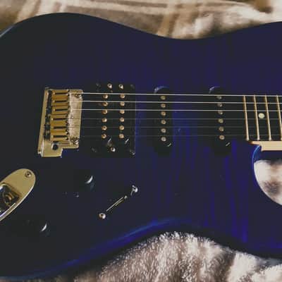 RARE! Fender Deluxe FMT Stratocaster 2004 - Blue Flame top image 1