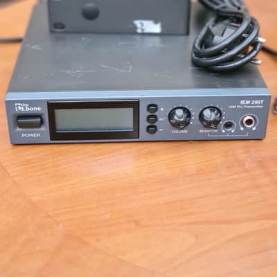 T.Bone the t.bone IEM 200T + IEM 200R In-Ear Monitor Set UHF/PLL 820-844MHz image 15