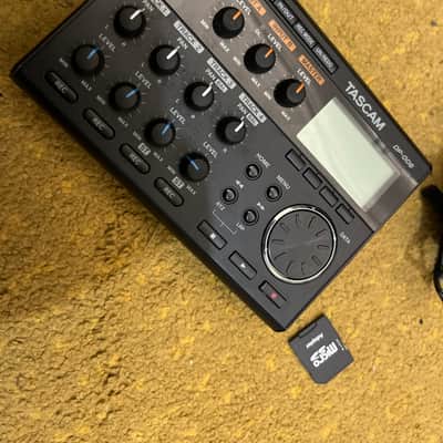 TASCAM DP-006 6-Track Digital Pocketstudio Recorder 2013 - Present - Black image 2
