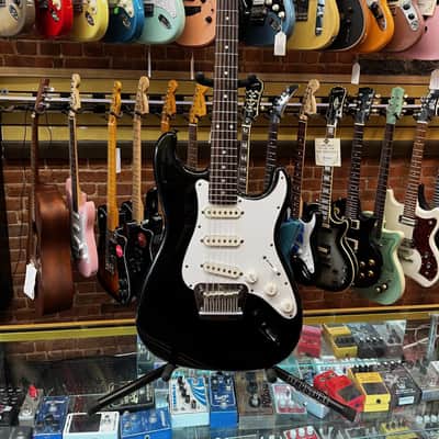 Fender ST-XII 12-String Stratocaster Made In Japan 1987 - 1993