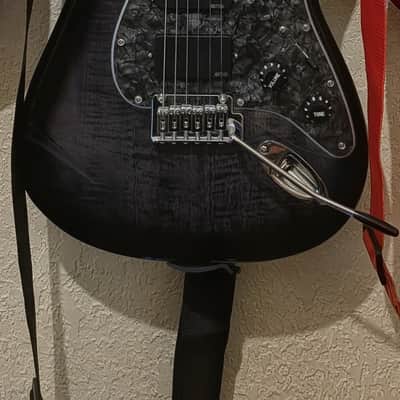 Squier Affinity Series Stratocaster 2022 - Black Burst