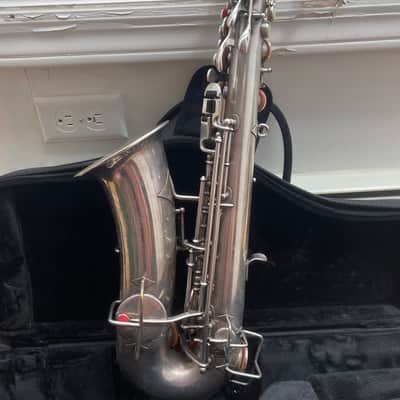 Buescher True Tone alto saxophone from 1927 - silver plated image 3