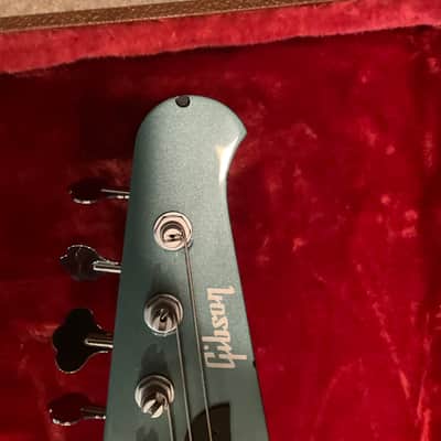 Gibson Non-Reverse Thunderbird 2021 - Present - Faded Pelham image 4