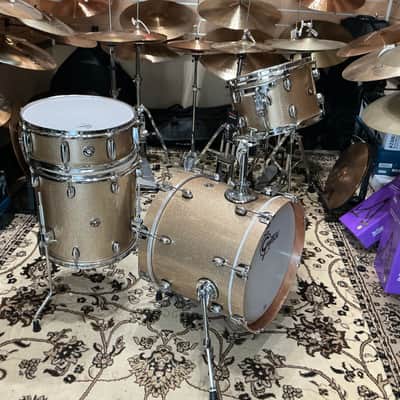 CT1-J484 Catalina Club Round Badge 8x12 / 14x14 / 14x18"/ 5x14" 4pc Drum Kit Sahara Sparkle image 2